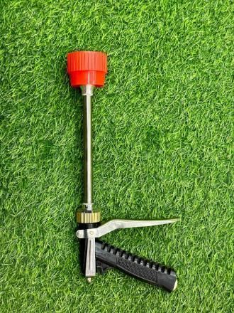 High-pressure spray gun for farming featuring an adjustable nozzle and ergonomic handle
