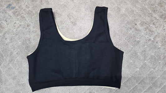 Black seamless sports bra for women with a comfortable and versatile design for activewear